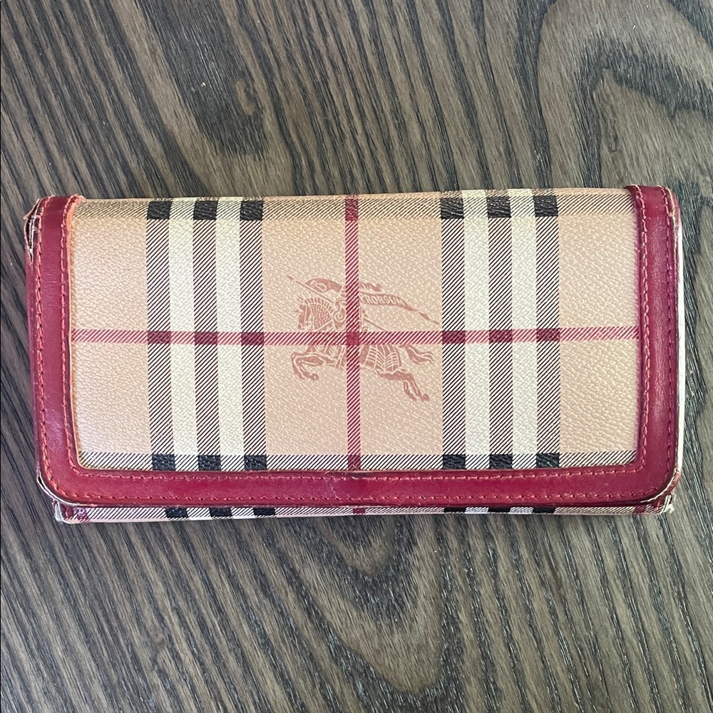 Burberry Women's Wallet